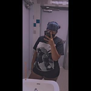 Meet your Posher, Eun